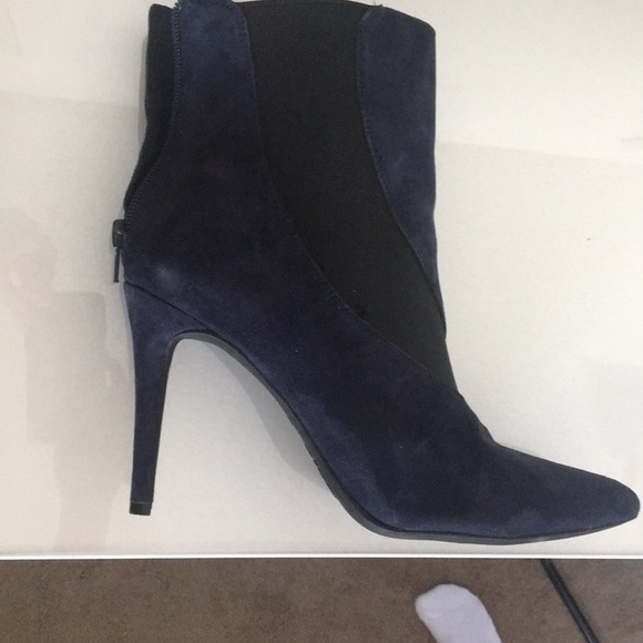 Brand New NINE WEST navy blue boots size 9 - Picture 5 of 9